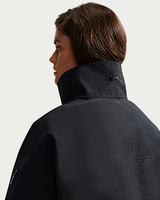 Nike x Jacquemus GORE-TEX 2-in-1 Jacket. Nike MY